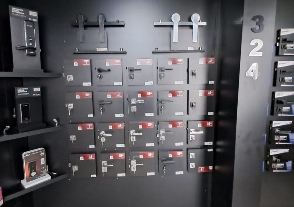 WhatsApp Image 2024-11-12 at 12.23.00